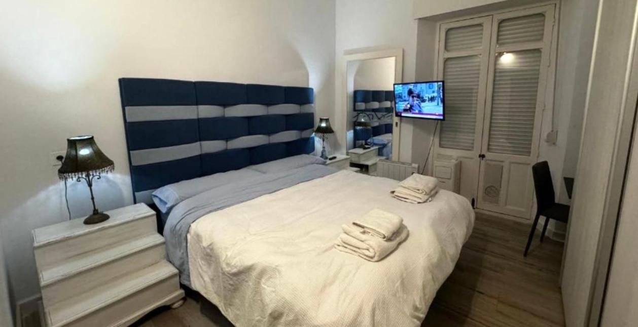 1 2c Apartment
