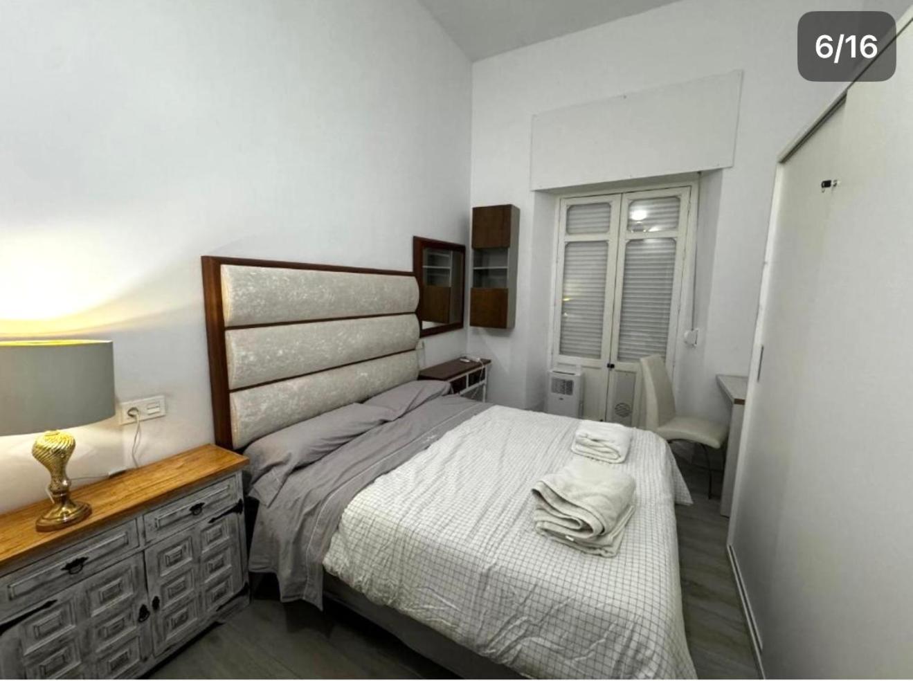 Apartment 1 2c *